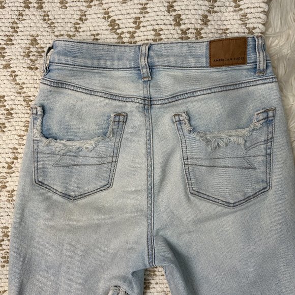 American Eagle High Waisted Mom Women's jean Stretch Light Blue - Size 00 - Picture 8 of 10